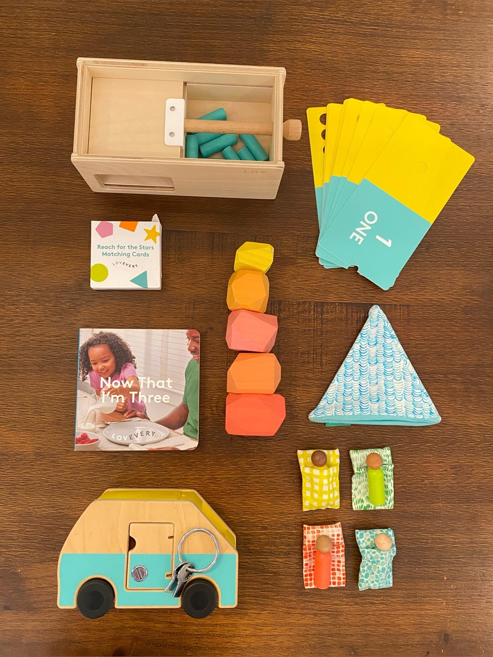 Lovevery - The Free Spirit Play Kit (missing booklet and puzzle)